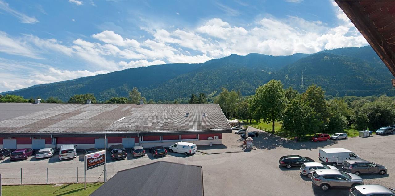 Gasthaus Pension Goldeck ชปิททาลอันแดร์เดรา ภายนอก รูปภาพ